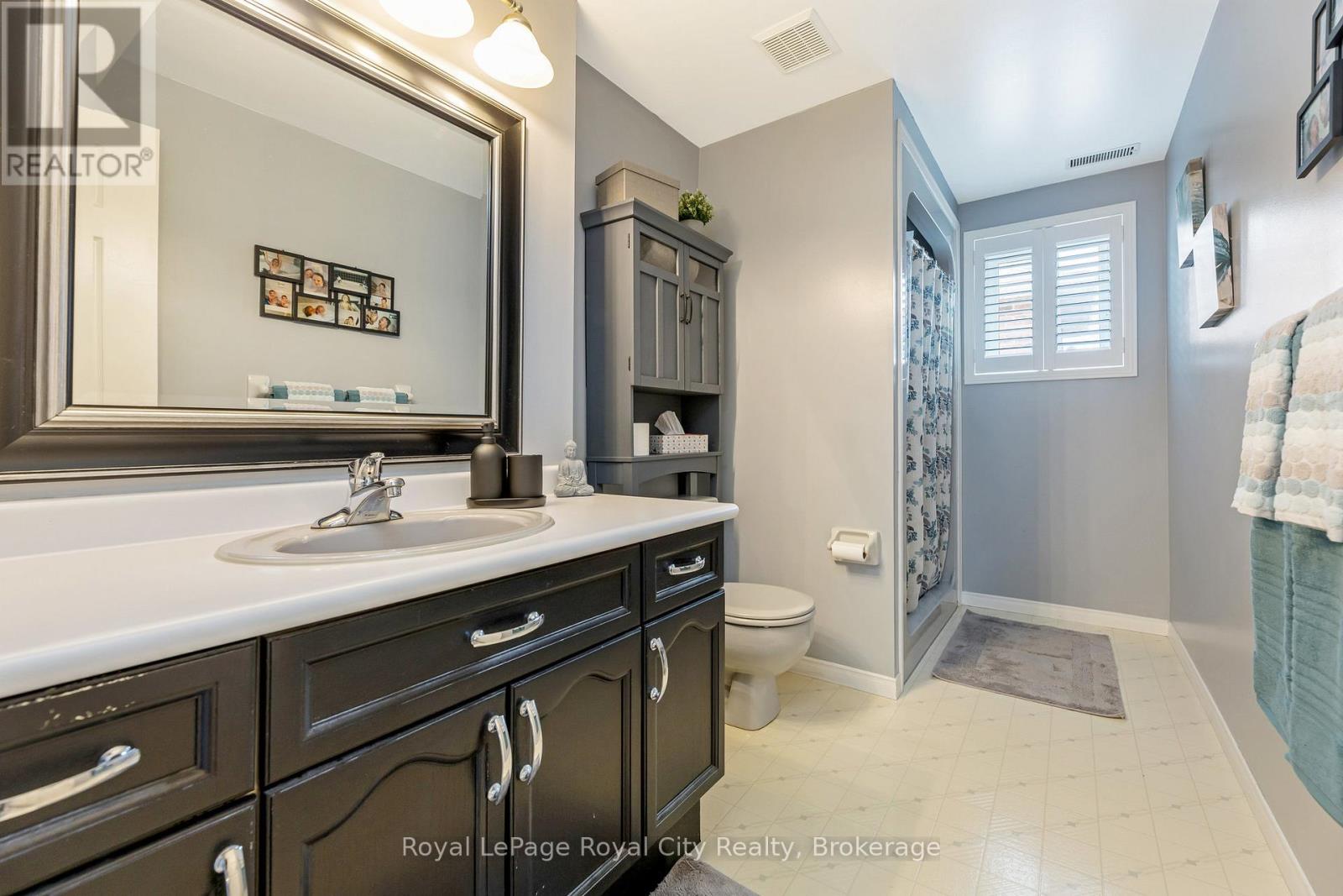 169 Sacha Road, Cambridge, Ontario  N3C 4A7 - Photo 34 - X12158032