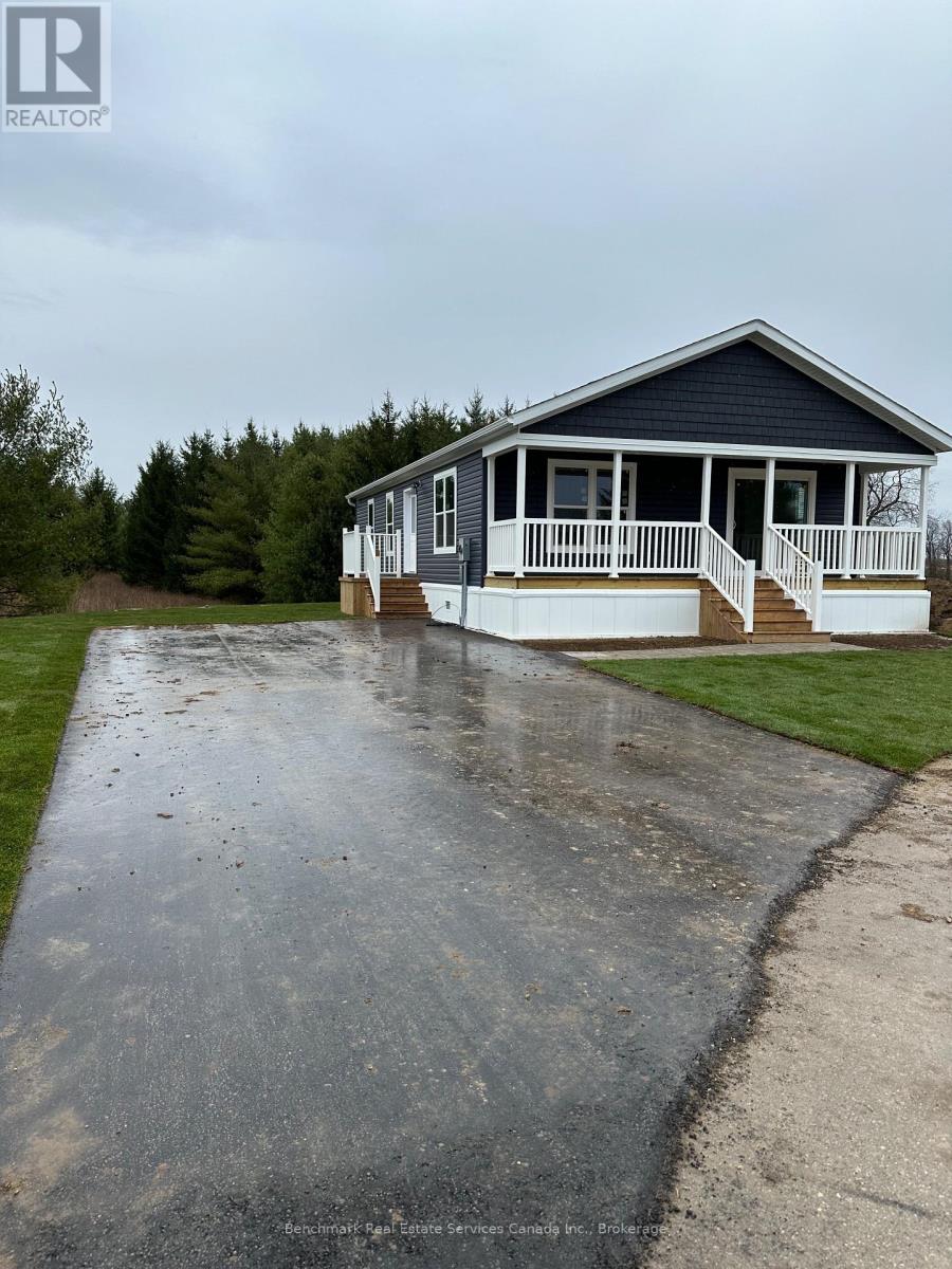 210 SPRUCE DRIVE, West Grey, Ontario