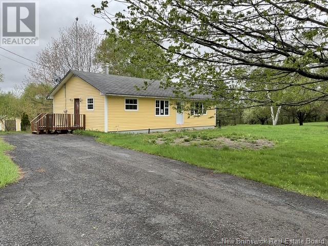 10537 Route 105, Upper Kent, New Brunswick  E7J 2B7 - Photo 2 - NB110164