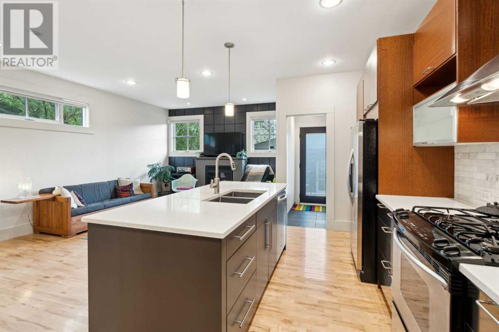 1617 Westmount Road Nw, Calgary, Alberta  T2N 3M2 - Photo 6 - A2222625