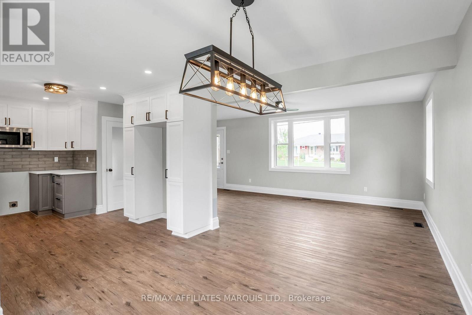 36 Old Orchard Avenue, Cornwall, Ontario  K6H 2H2 - Photo 10 - X12158043
