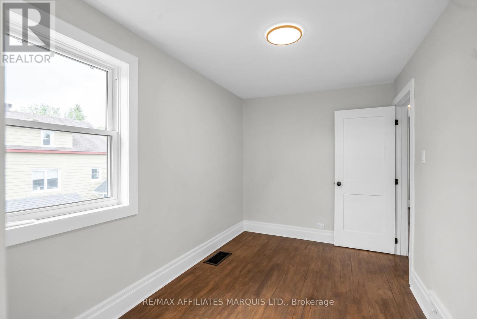 36 Old Orchard Avenue, Cornwall, Ontario  K6H 2H2 - Photo 28 - X12158043