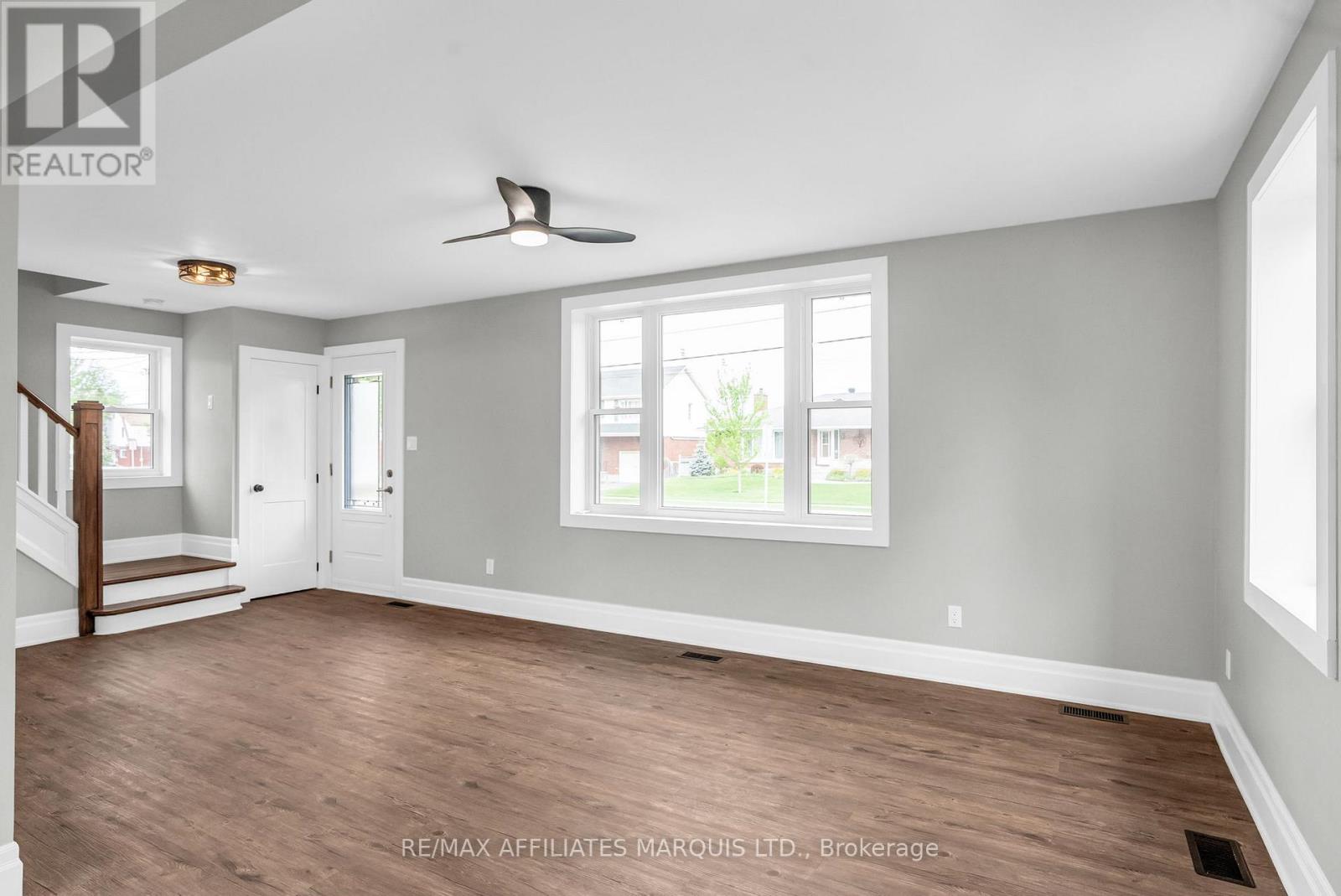 36 Old Orchard Avenue, Cornwall, Ontario  K6H 2H2 - Photo 7 - X12158043