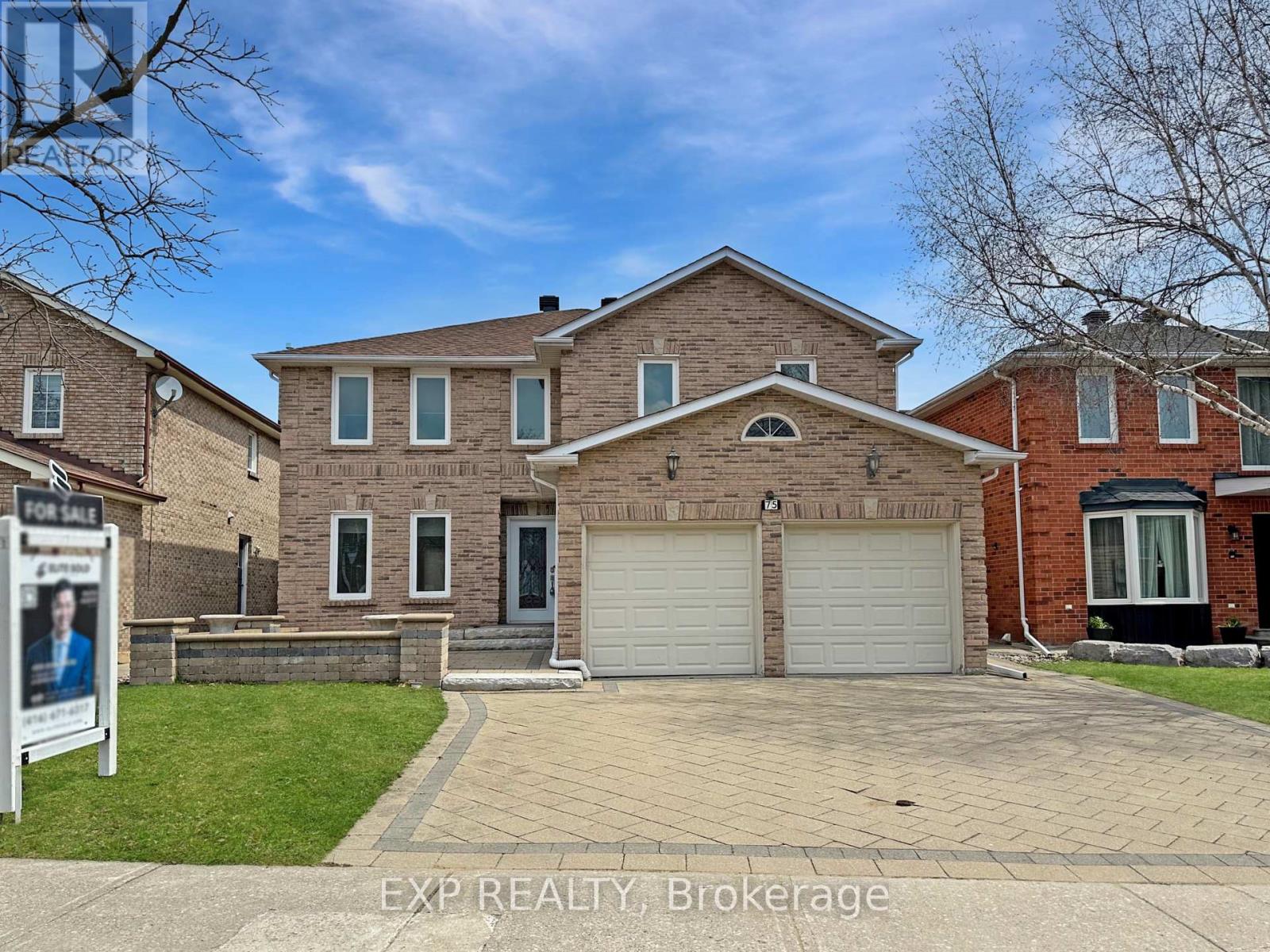 75 Somerset Crescent, Richmond Hill (Observatory), Ontario  L4C 8N8 - Photo 1 - N12152530