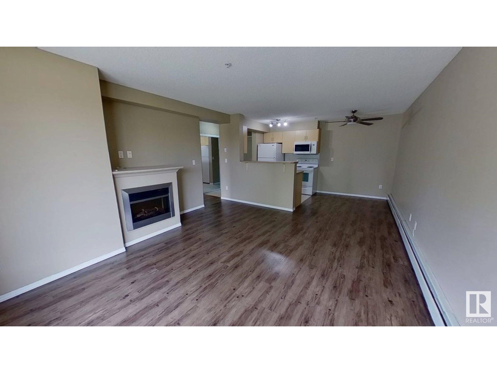 #109 17011 67 Av Nw, Edmonton, Alberta  T5T 6Y6 - Photo 2 - E4437349