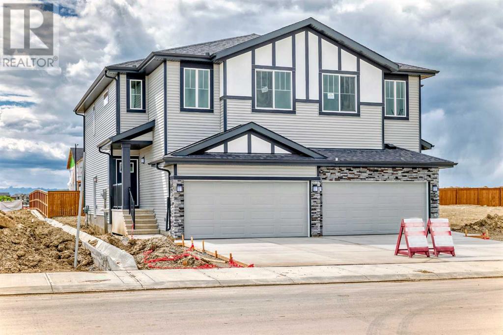 Property at 140 Southbow Village Way image 1