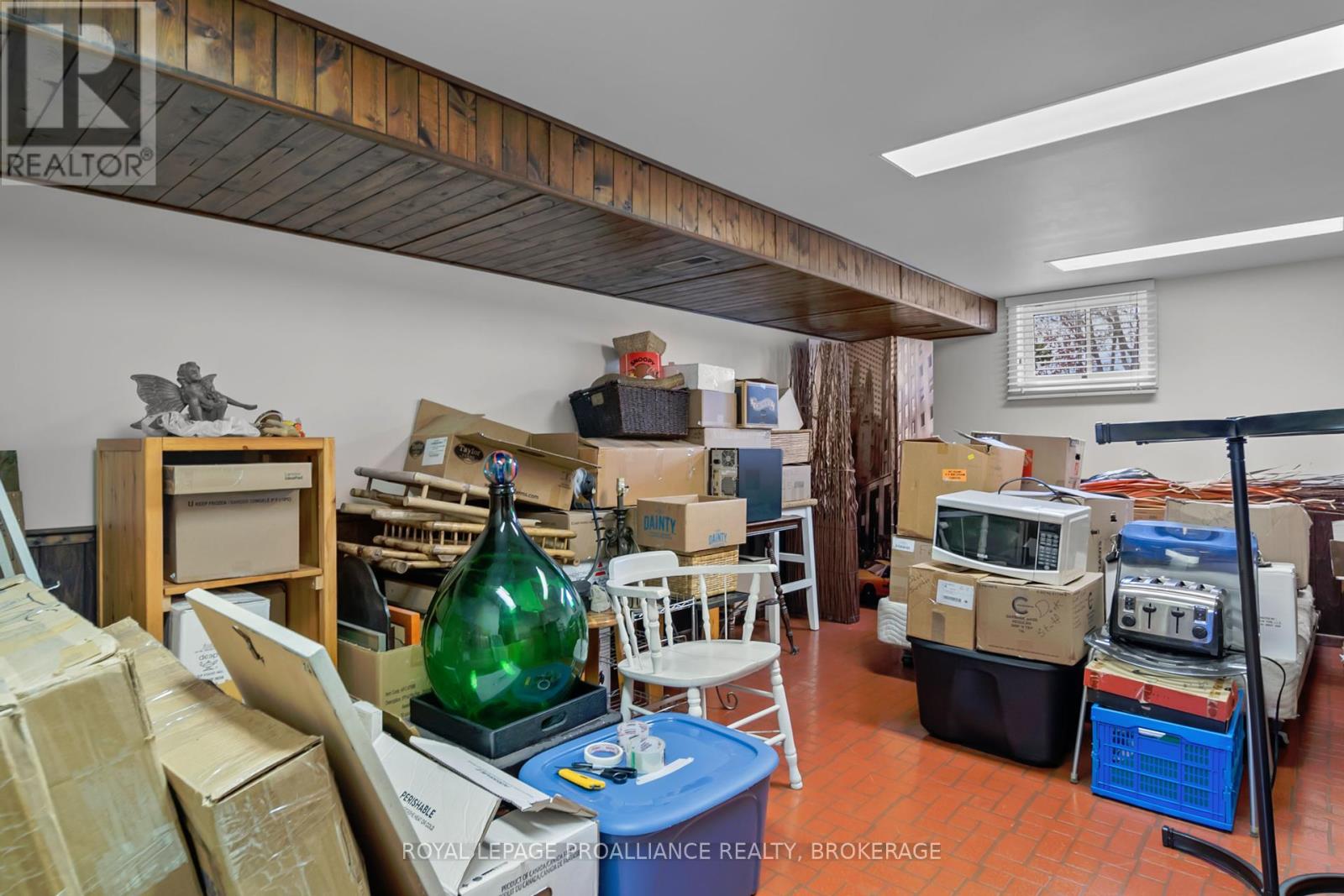 101 Elizabeth Drive, Gananoque, Ontario  K7G 1P4 - Photo 34 - X12158098