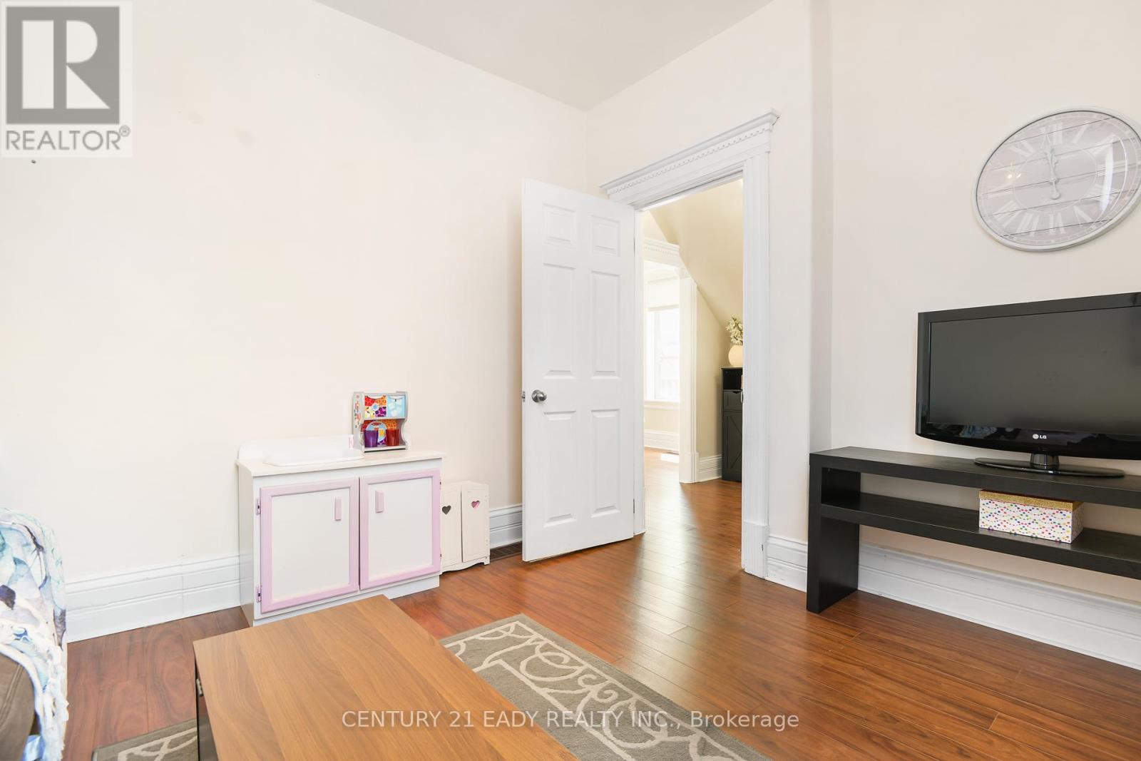 251 John Street N, Arnprior, Ontario  K7S 2P3 - Photo 18 - X12158082