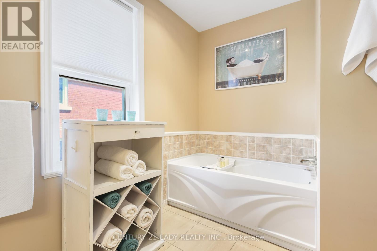 251 John Street N, Arnprior, Ontario  K7S 2P3 - Photo 26 - X12158082