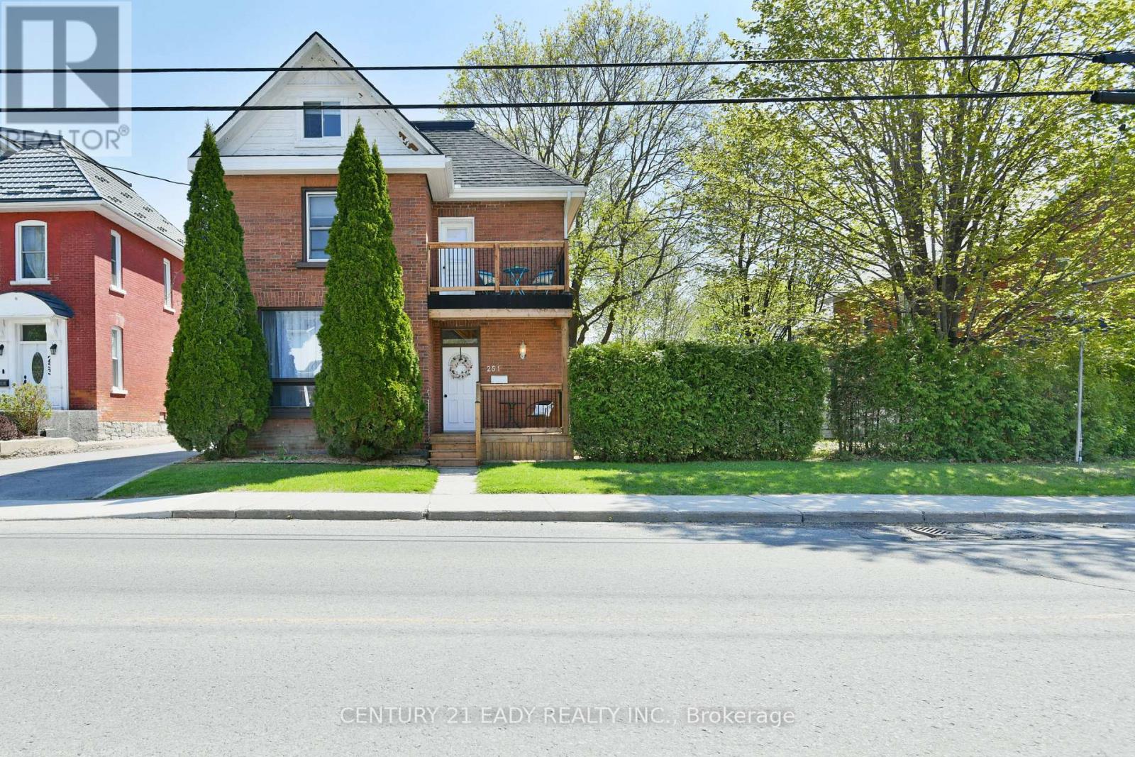 251 John Street N, Arnprior, Ontario  K7S 2P3 - Photo 3 - X12158082