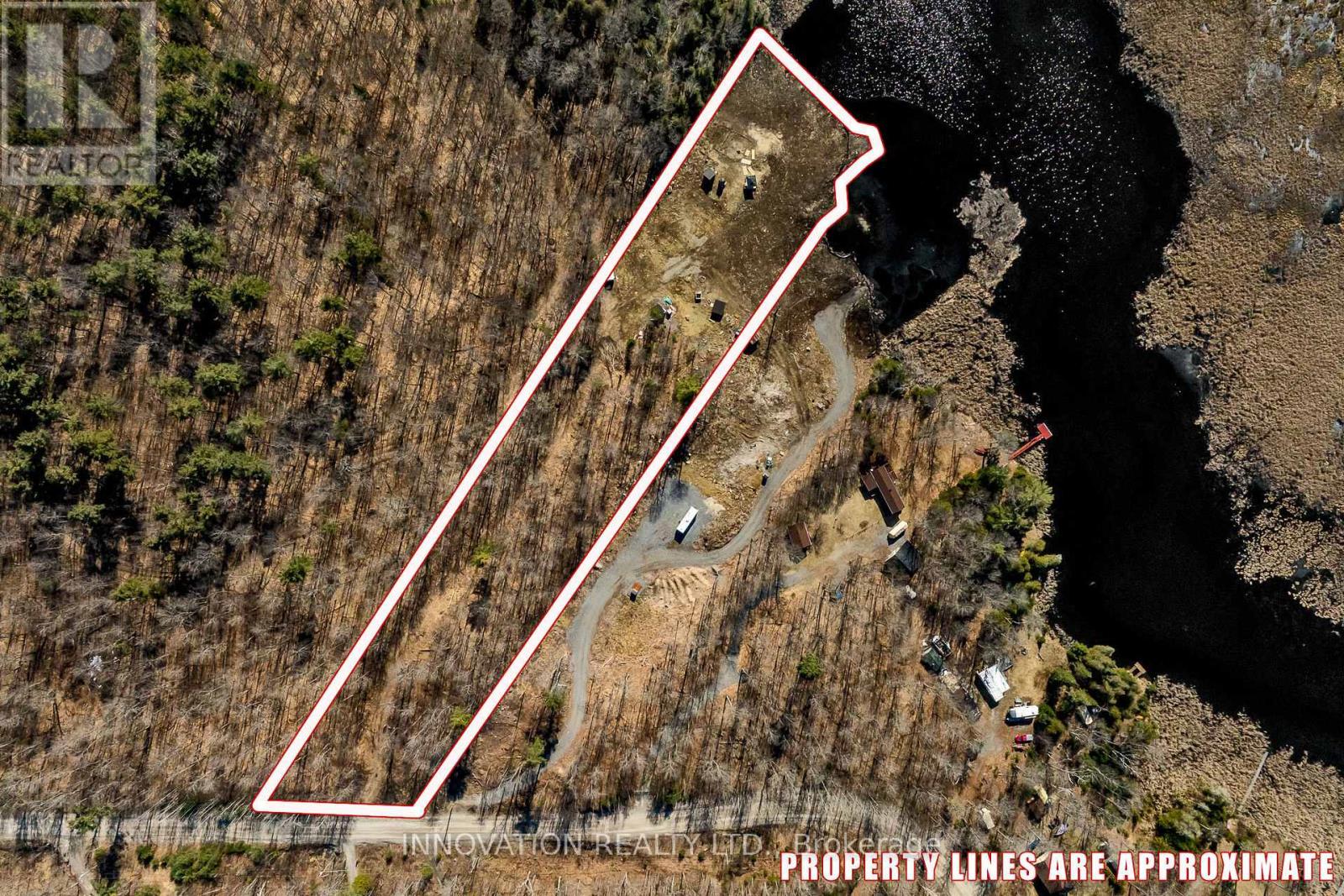 211 Lacourse Lane, Lanark Highlands, Ontario  K0A 3L0 - Photo 4 - X12158116