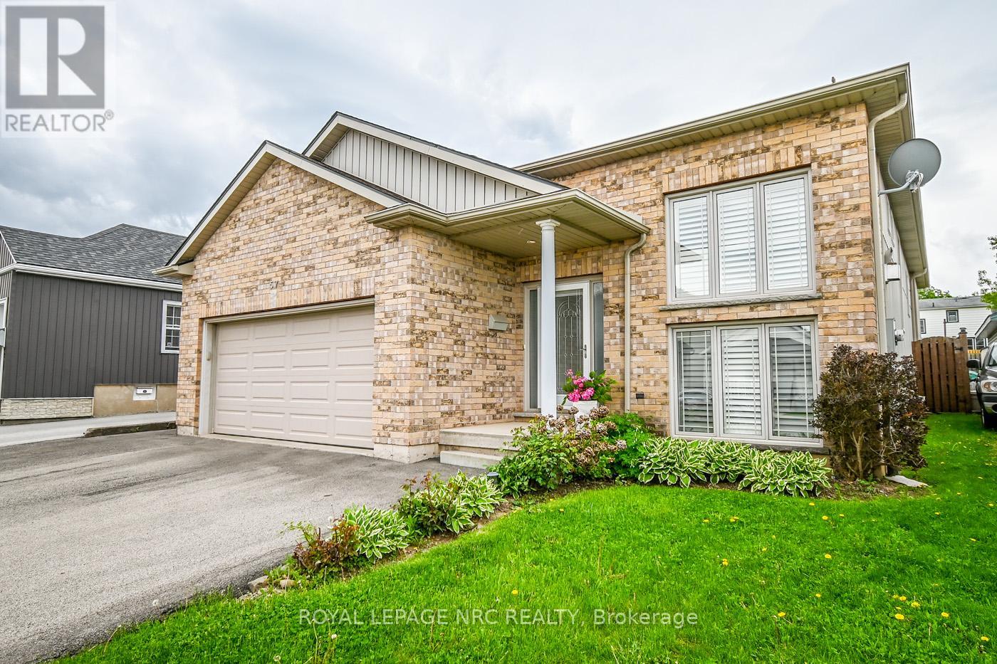 57 SULLIVAN AVENUE, Thorold, Ontario