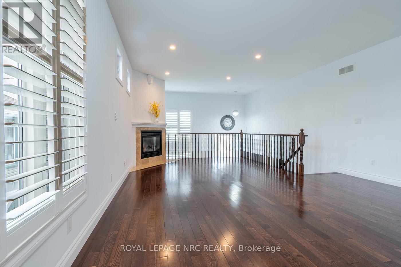 57 Sullivan Avenue, Thorold (Thorold Downtown), Ontario  L2V 2Y7 - Photo 10 - X12158073