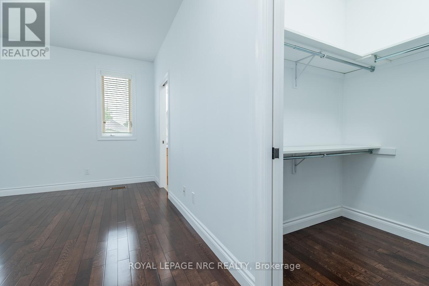 57 Sullivan Avenue, Thorold (Thorold Downtown), Ontario  L2V 2Y7 - Photo 13 - X12158073