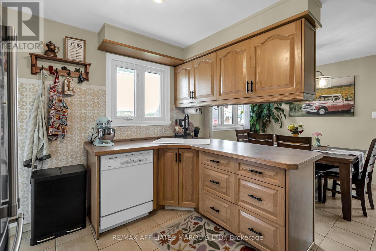 432 Anthony Street, Cornwall, Ontario  K6H 5K9 - Photo 12 - X12158115