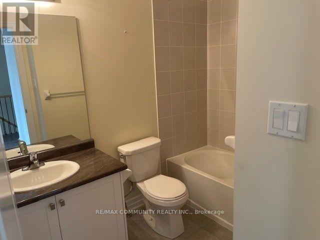 128 Wagner Crescent, Essa, Ontario  L0M 1B6 - Photo 19 - N12155795