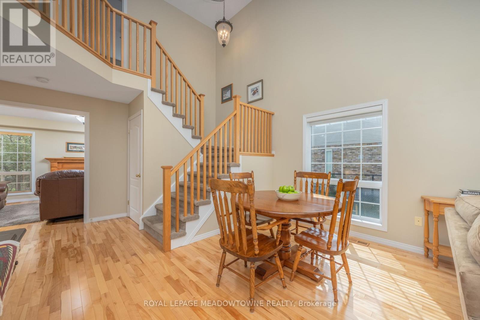 3 Costigan Court, Halton Hills, Ontario  L7G 6J1 - Photo 8 - W12158094
