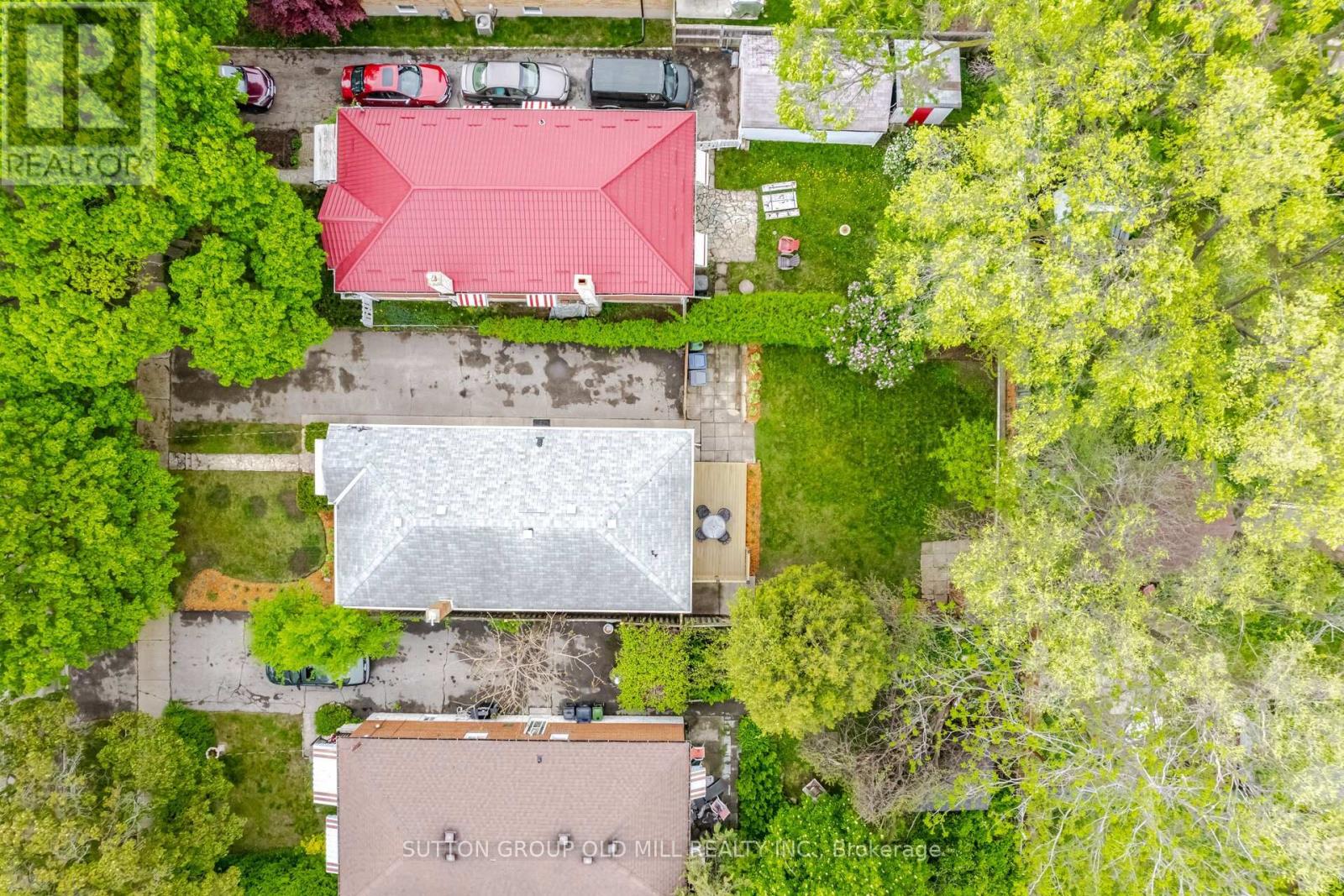 112 North Carson Street, Toronto (Alderwood), Ontario  M8W 4C8 - Photo 45 - W12158127