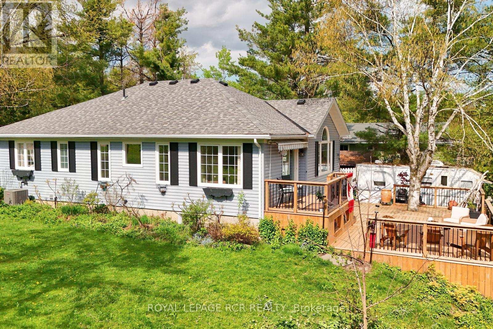 24 Dean Road, Mulmur, Ontario  L0N 1S8 - Photo 1 - X12158093