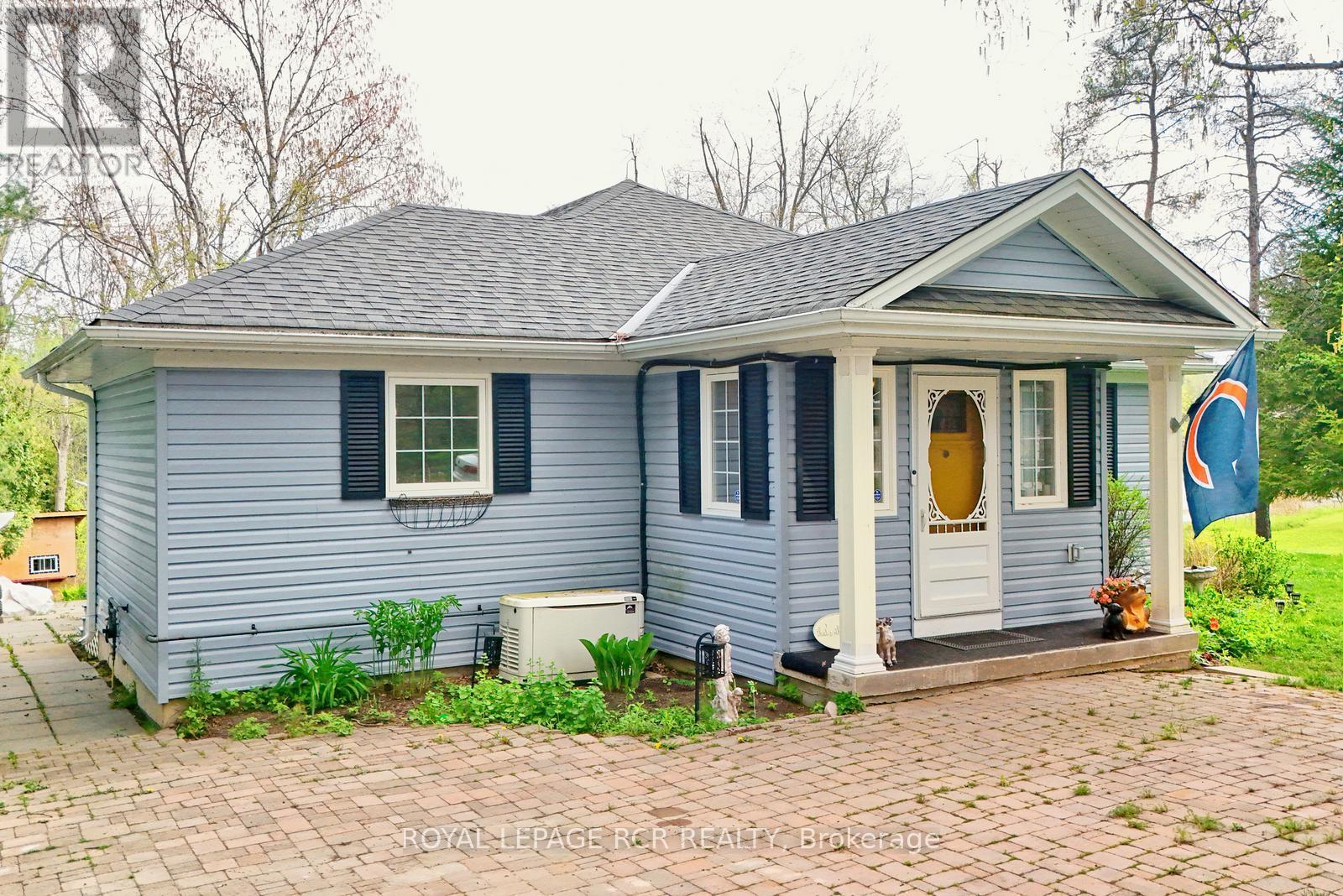 24 Dean Road, Mulmur, Ontario  L0N 1S8 - Photo 2 - X12158093