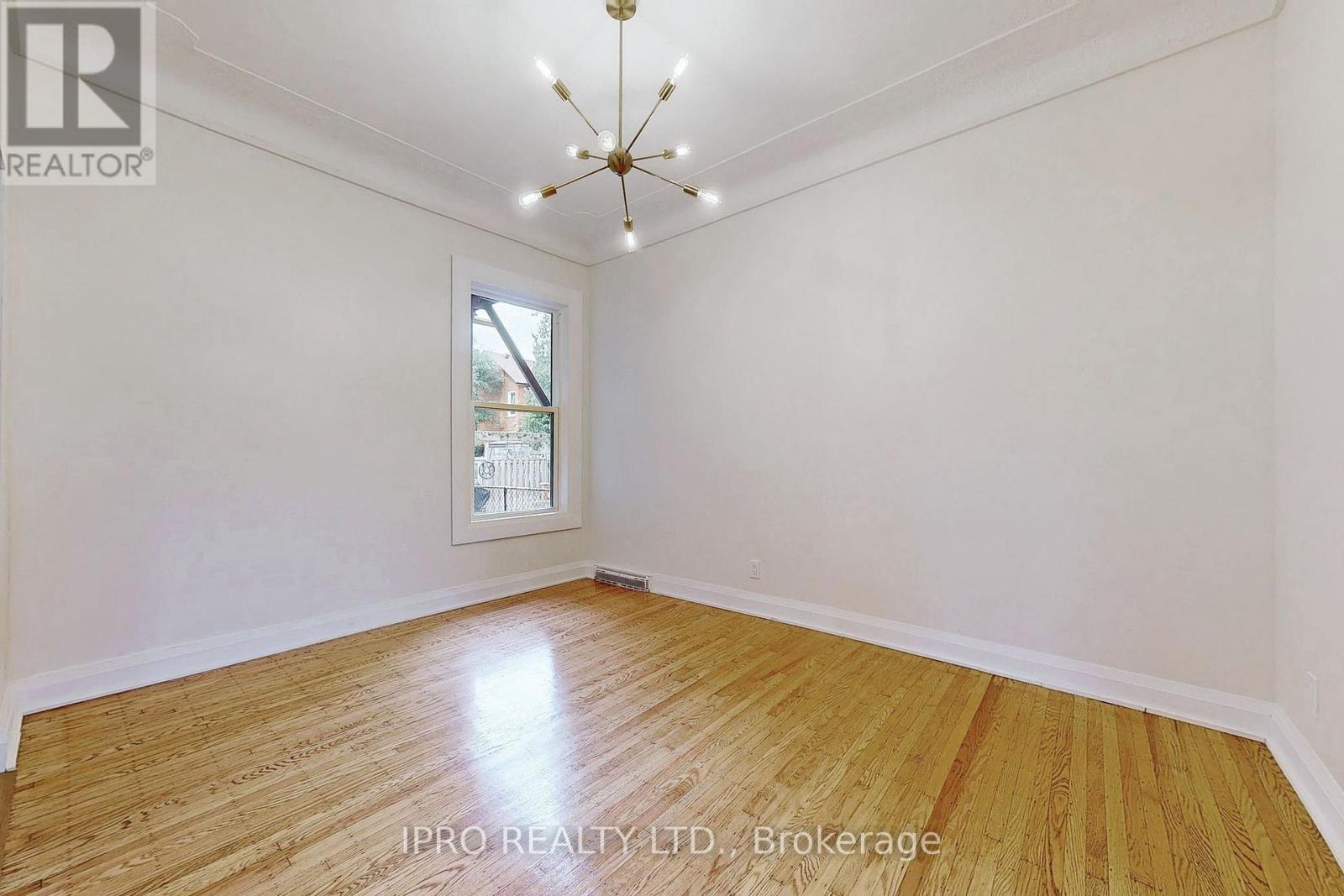 1 - 75 Ontario Avenue, Hamilton, Ontario  L8N 2X1 - Photo 19 - X12158104