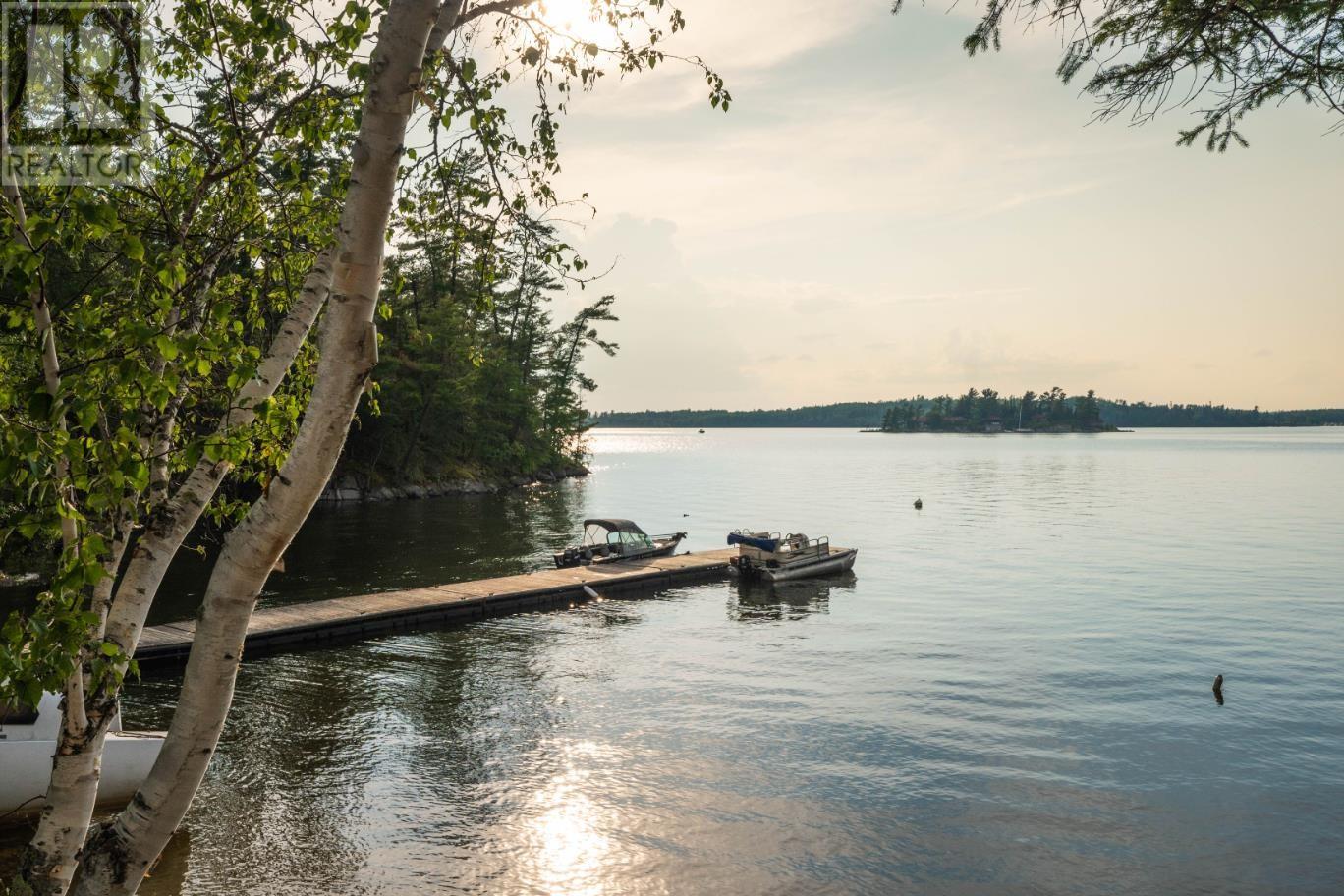0 Queen Bee Island, District Of Kenora, Ontario  P0X 0C0 - Photo 10 - TB242175