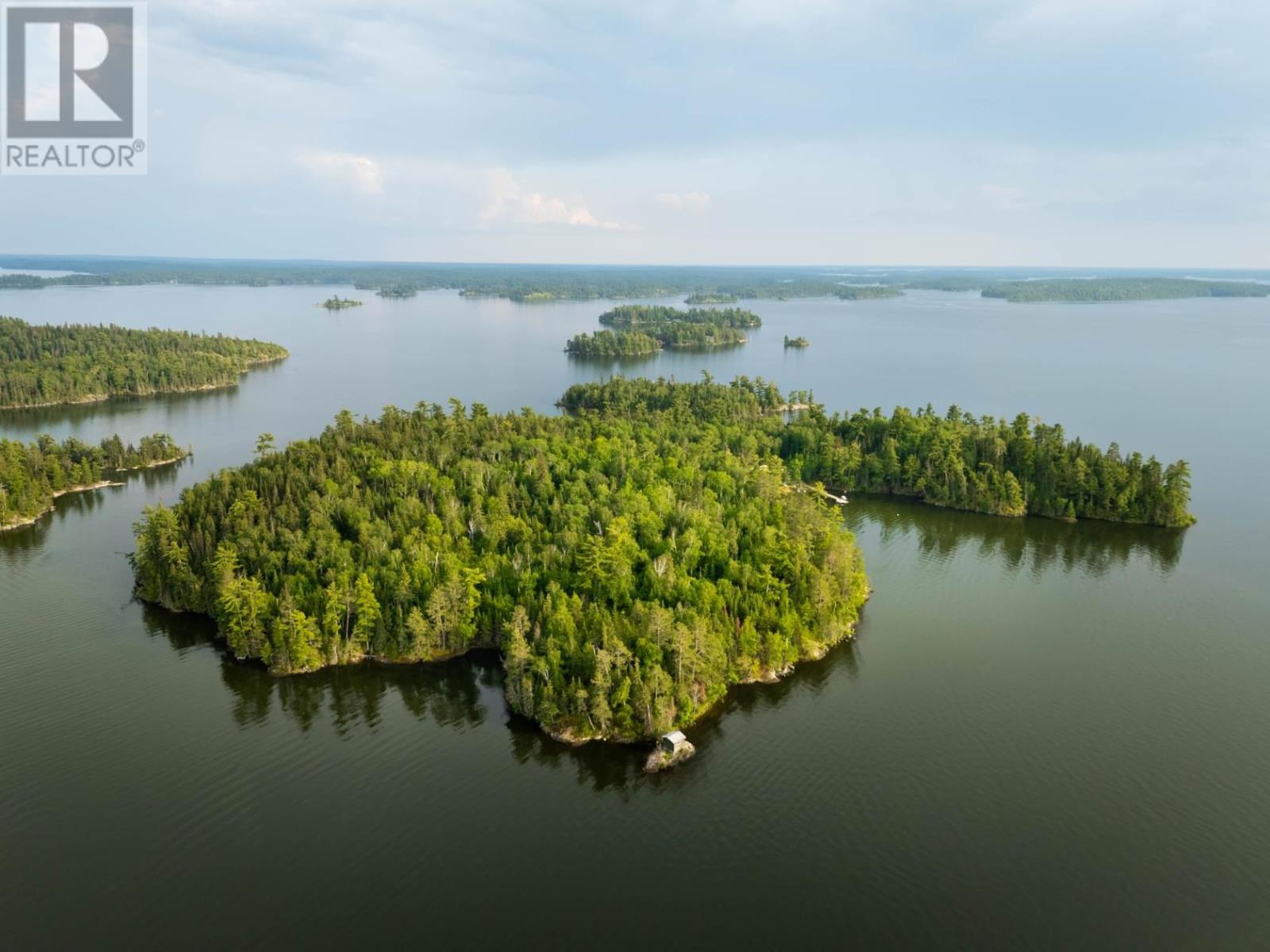 0 Queen Bee Island, District of Kenora, Ontario