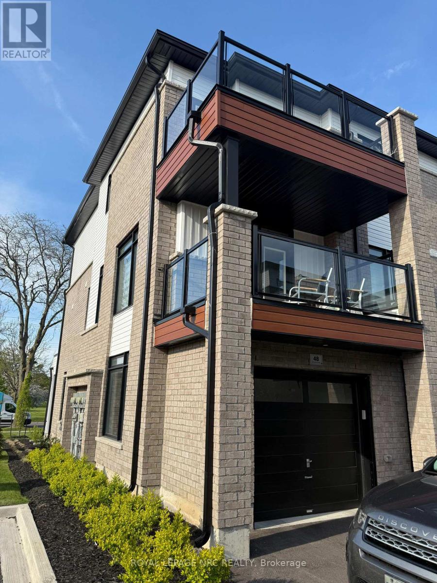 48 Sidney Rose Common Avenue N, St. Catharines, Ontario  L2T 0B3 - Photo 1 - X12158165