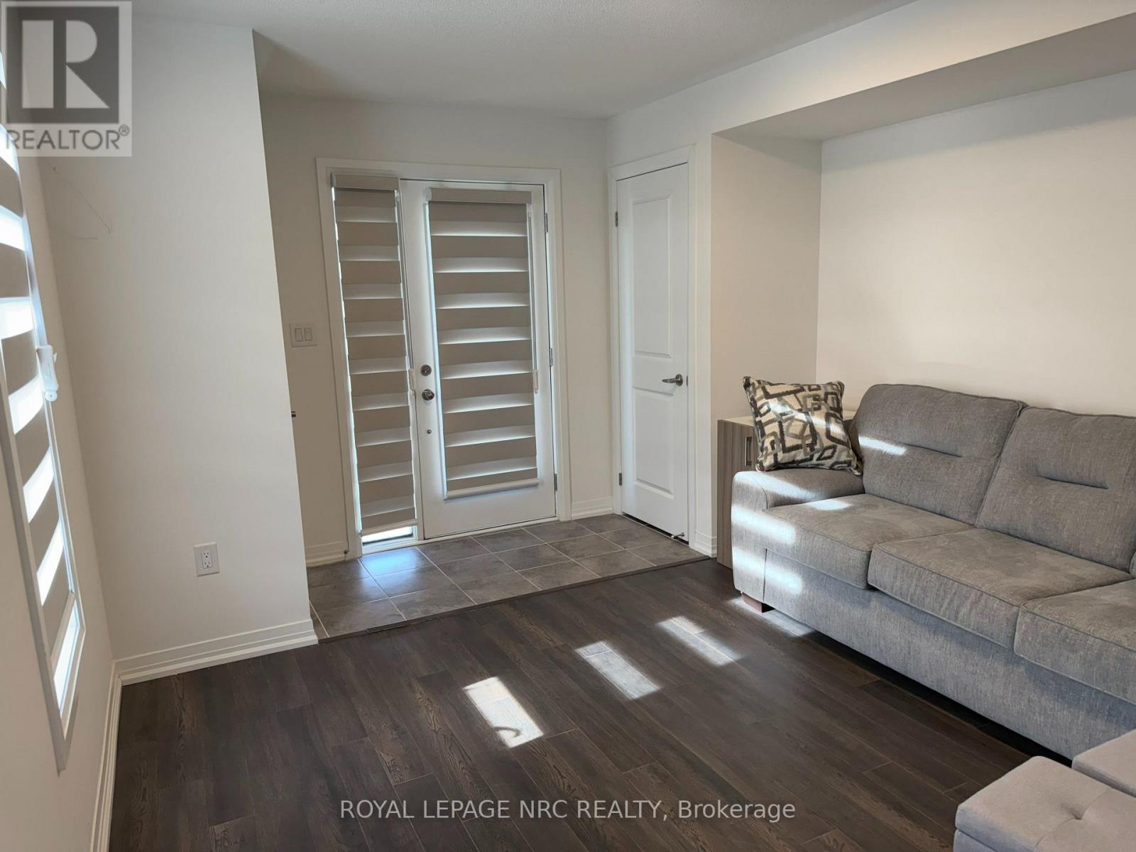 48 Sidney Rose Common Avenue N, St. Catharines (Glendale/glenridge), Ontario  L2T 0B3 - Photo 6 - X12158165
