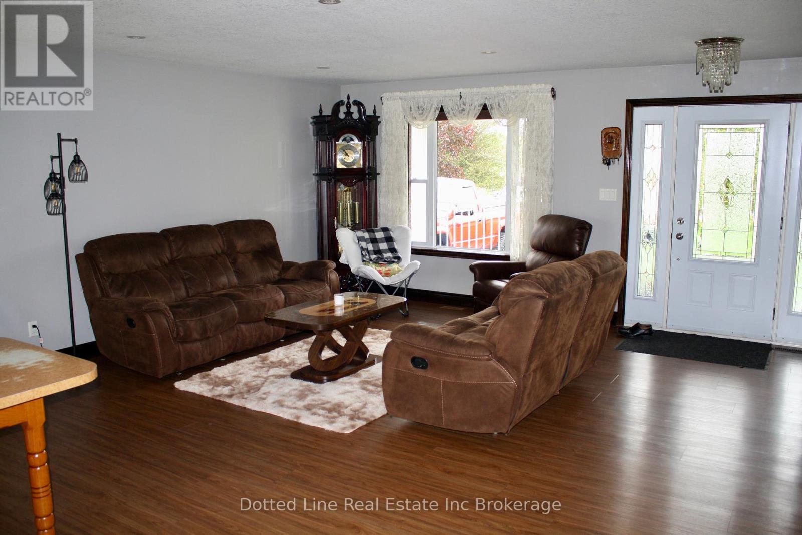 128 7th Concession Road, Norfolk, Ontario  N0E 1C0 - Photo 11 - X12158203