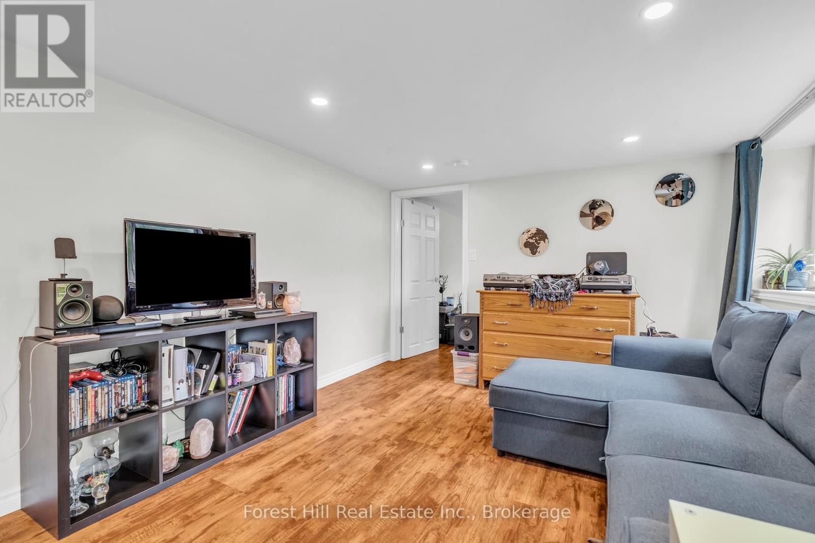 110 Stonybrook Drive, Kitchener, Ontario  N2M 4L7 - Photo 20 - X12158201
