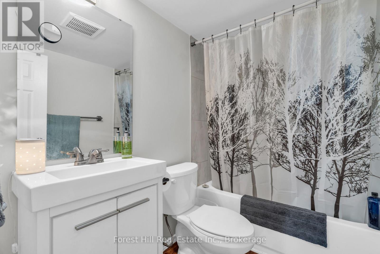 110 Stonybrook Drive, Kitchener, Ontario  N2M 4L7 - Photo 24 - X12158201