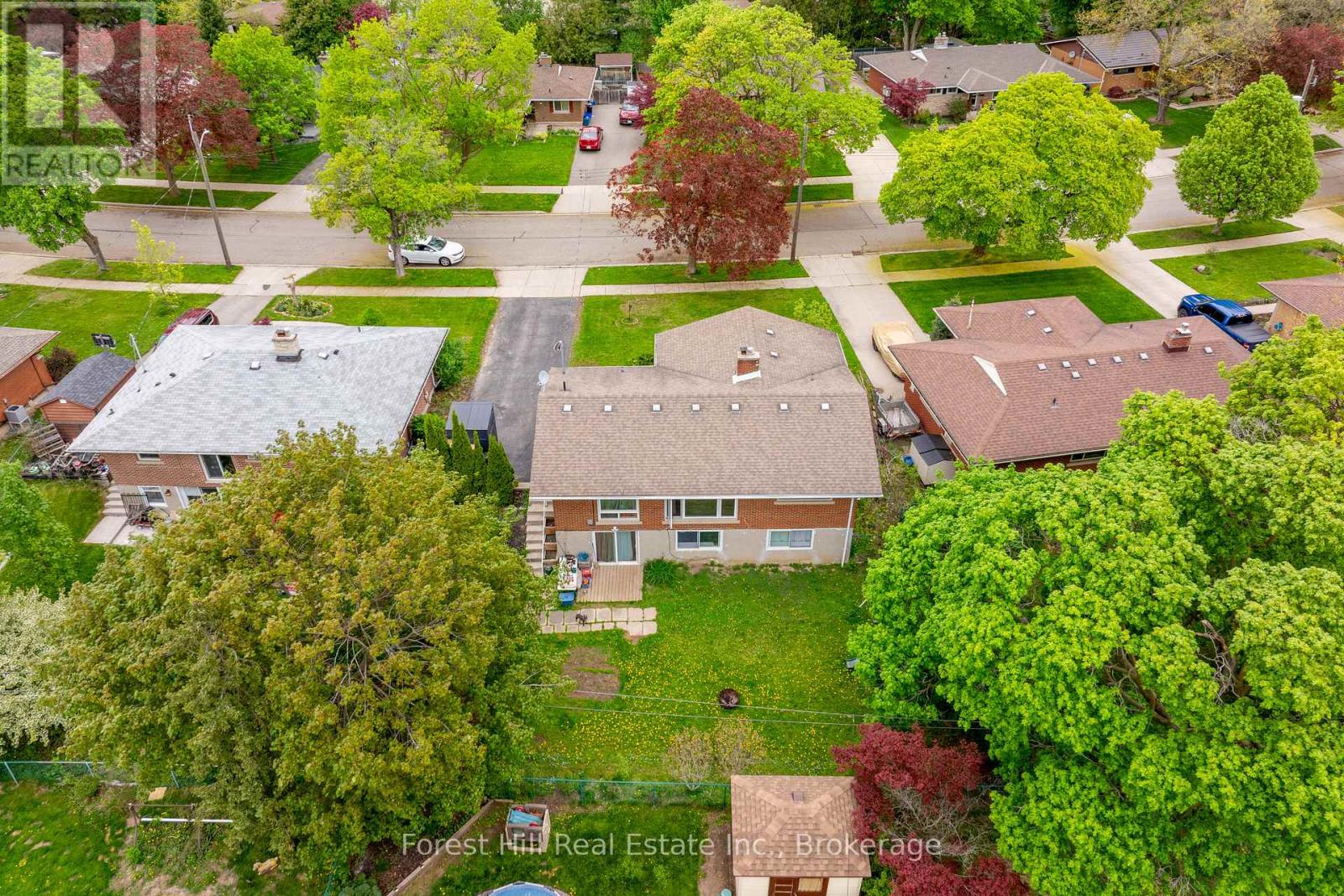 110 Stonybrook Drive, Kitchener, Ontario  N2M 4L7 - Photo 30 - X12158201