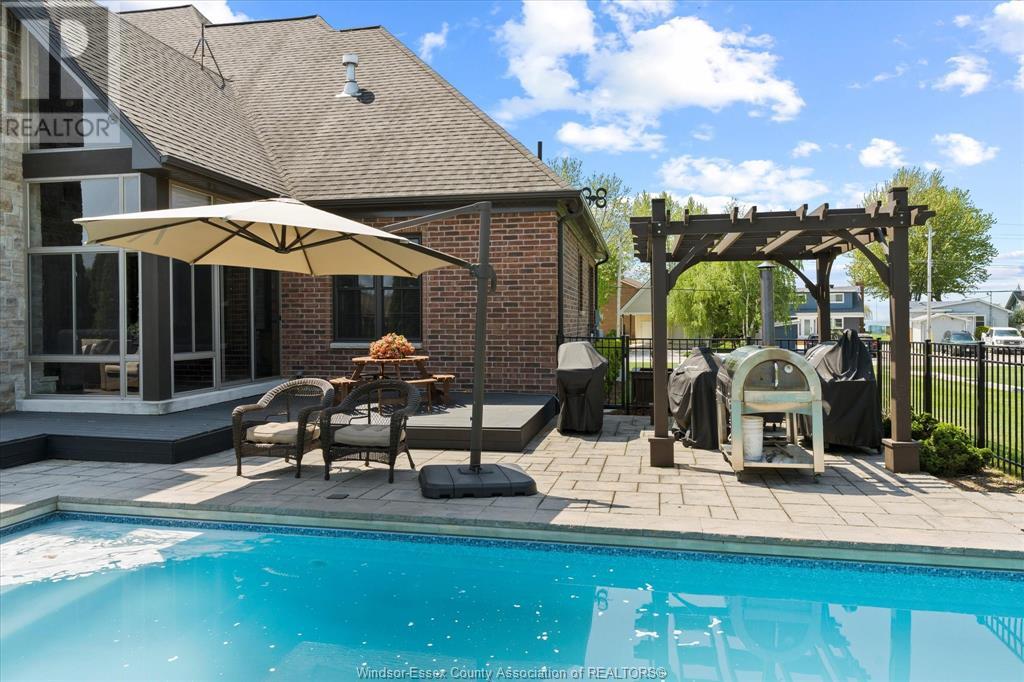 36 Willow Beach Road, Amherstburg, Ontario  N9V 2Y8 - Photo 41 - 25012435
