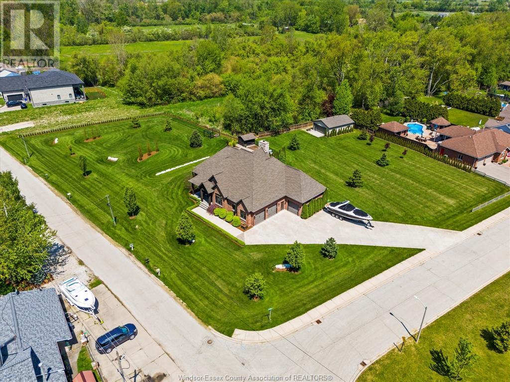 36 Willow Beach Road, Amherstburg, Ontario  N9V 2Y8 - Photo 48 - 25012435
