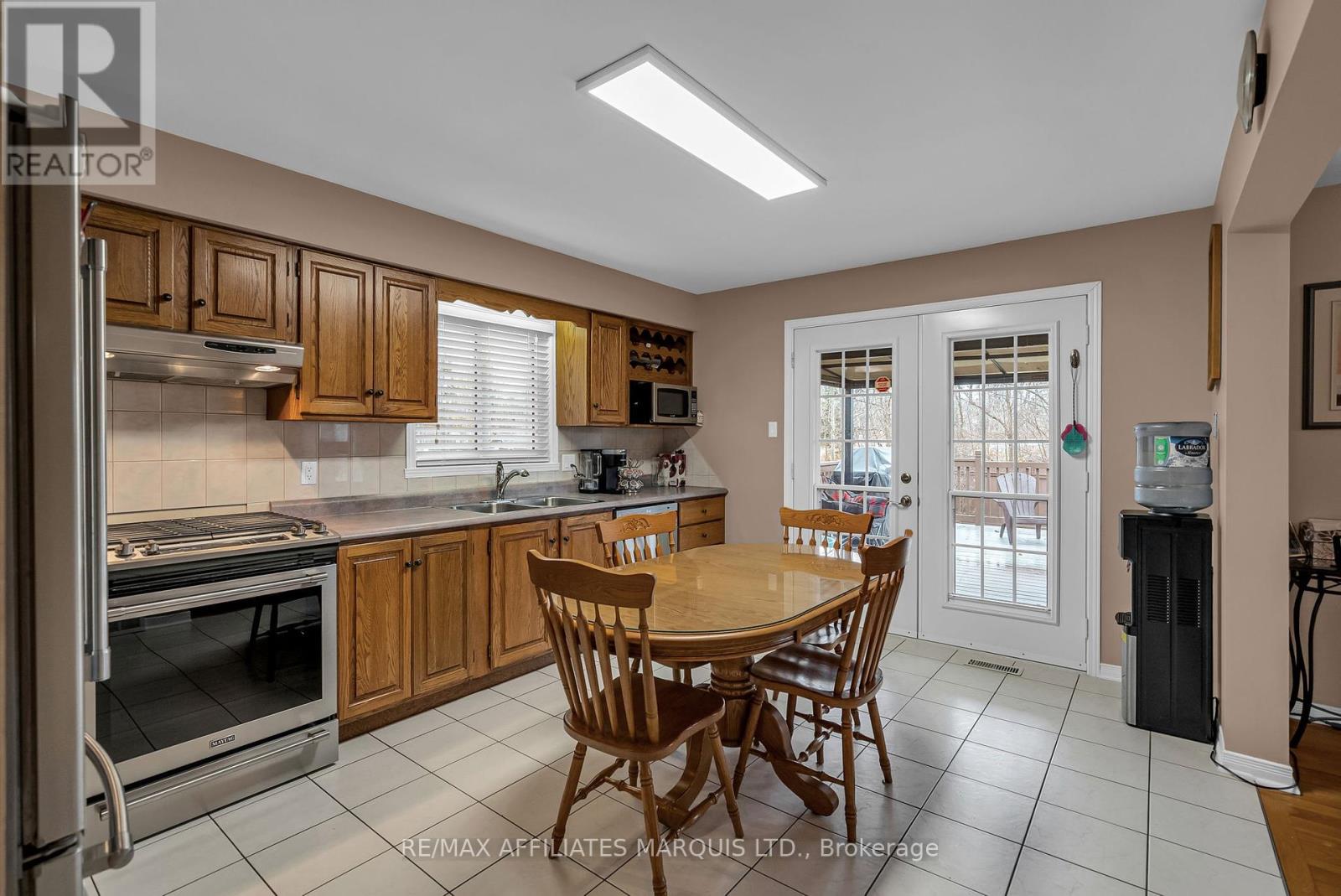 1402 Holy Cross Boulevard, Cornwall, Ontario  K6H 6Z4 - Photo 10 - X12158145