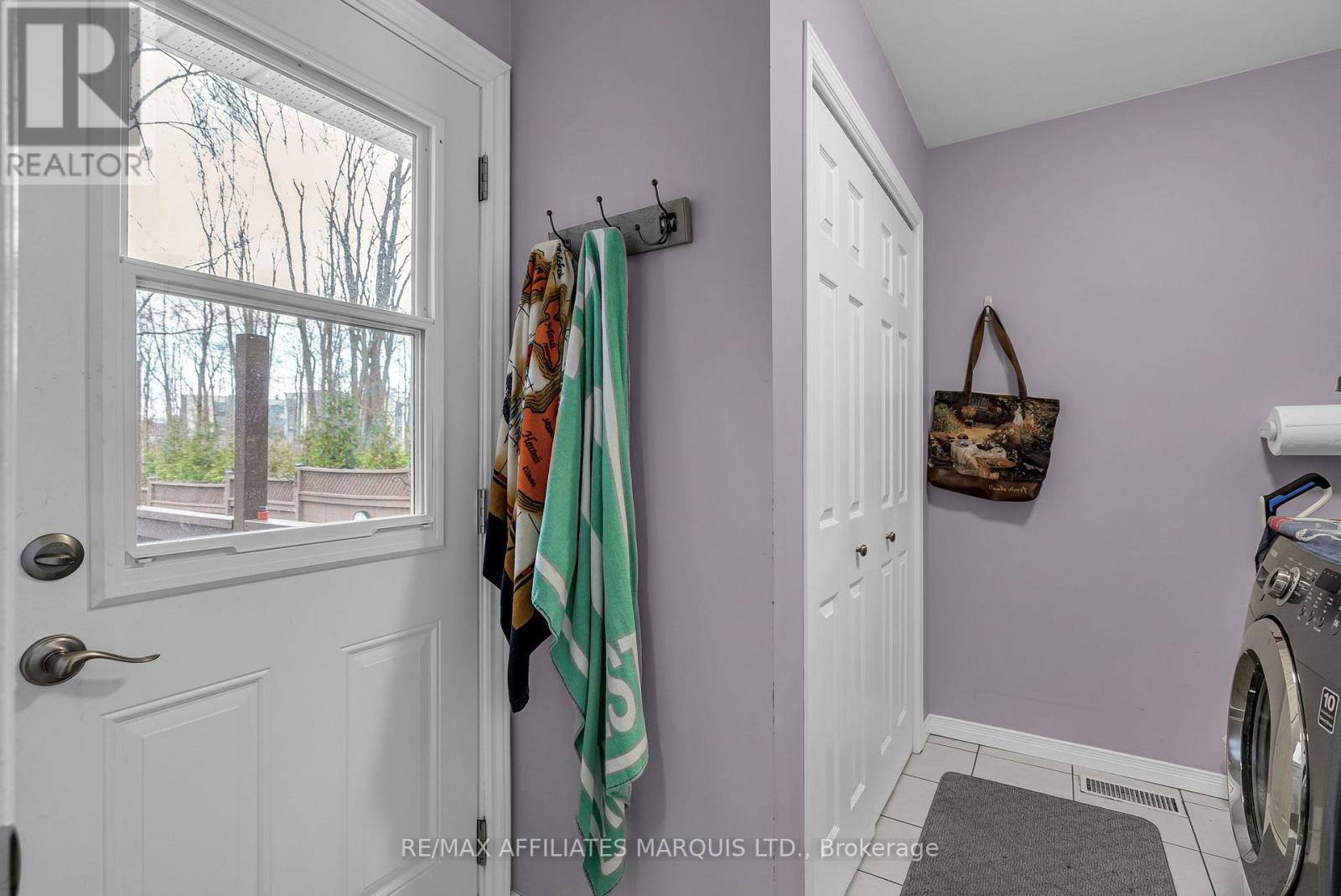 1402 Holy Cross Boulevard, Cornwall, Ontario  K6H 6Z4 - Photo 16 - X12158145