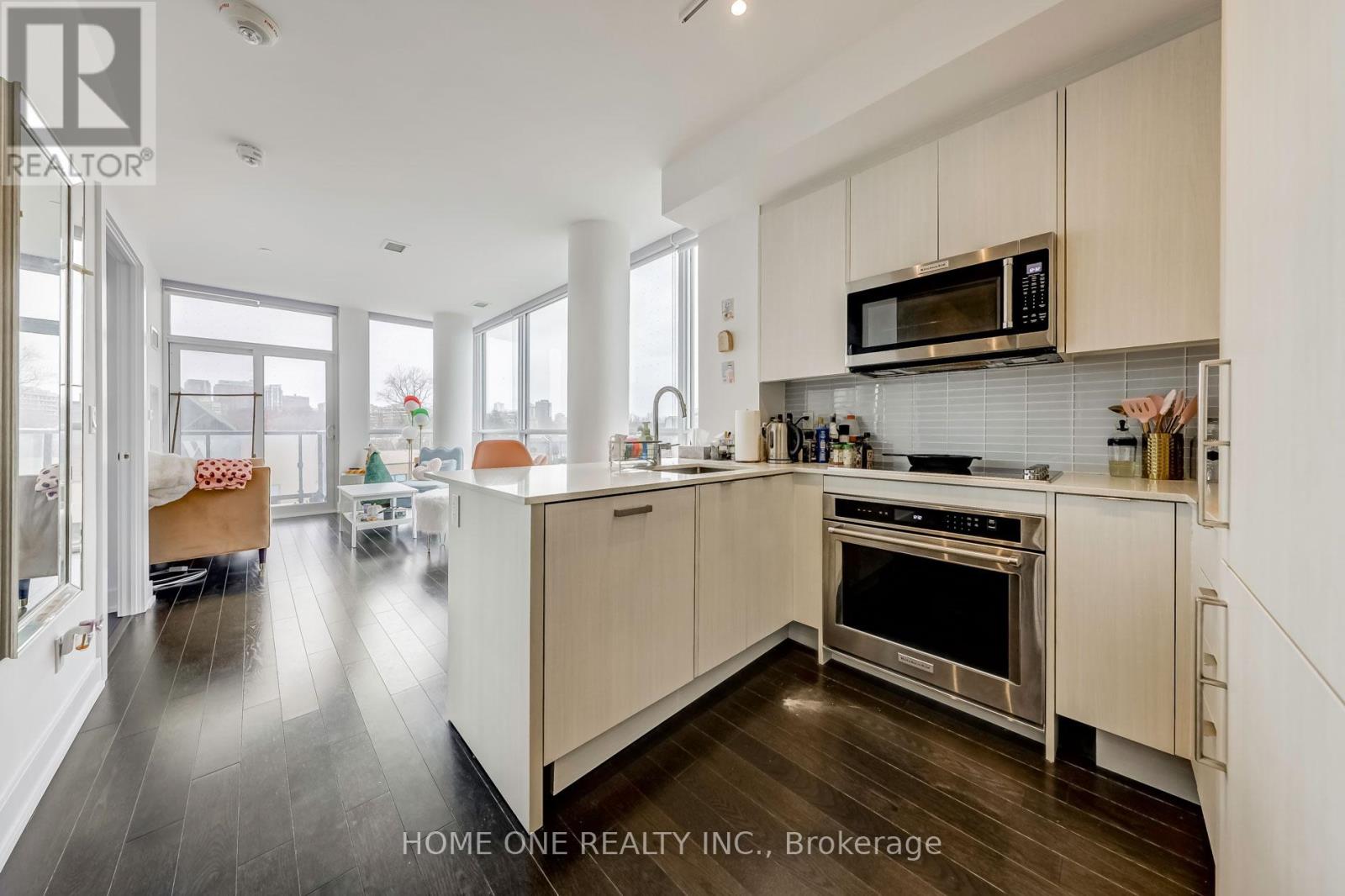 404 - 181 Bedford Road, Toronto, Ontario  M5R 0C2 - Photo 10 - C12158153
