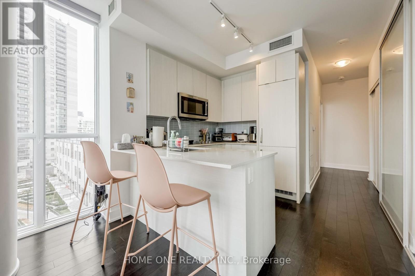 404 - 181 Bedford Road, Toronto, Ontario  M5R 0C2 - Photo 12 - C12158153