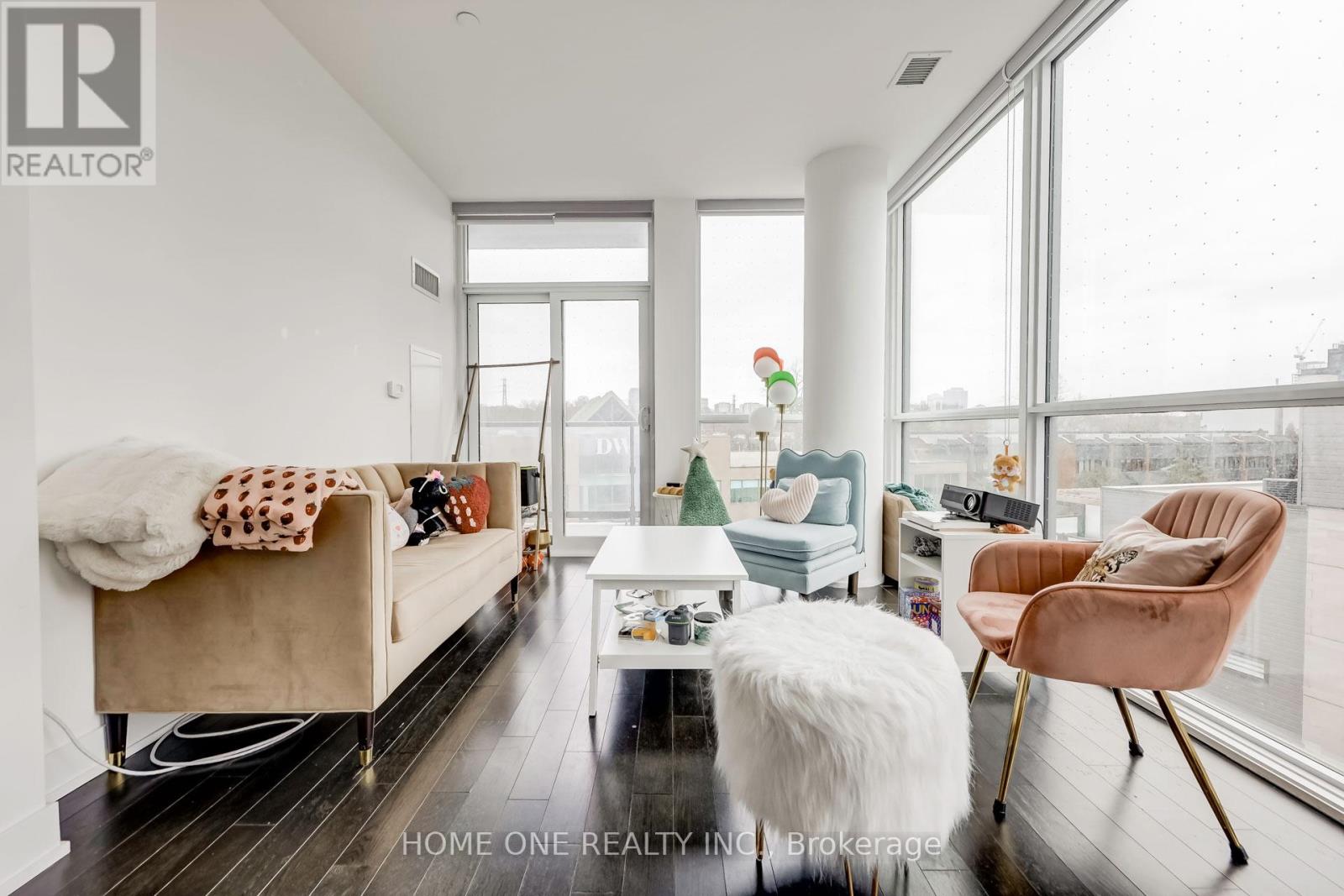 404 - 181 Bedford Road, Toronto, Ontario  M5R 0C2 - Photo 15 - C12158153
