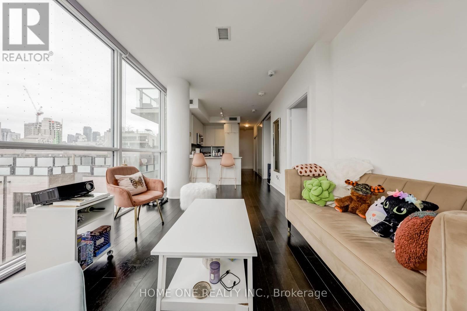 404 - 181 Bedford Road, Toronto, Ontario  M5R 0C2 - Photo 18 - C12158153