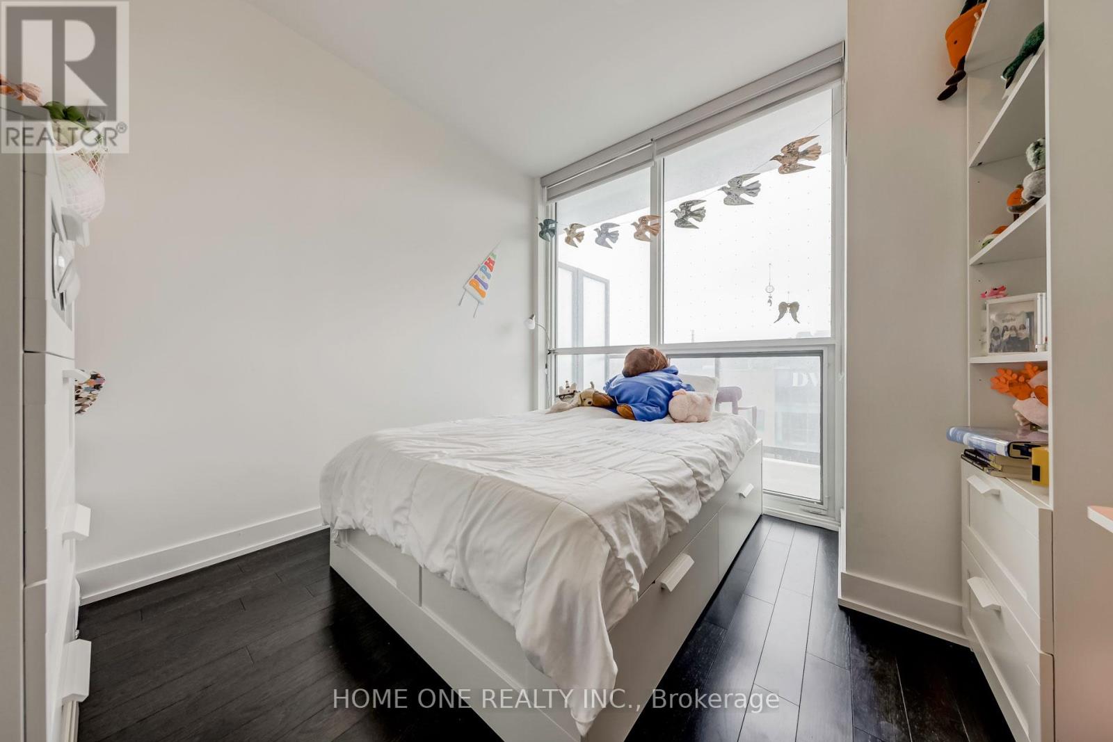 404 - 181 Bedford Road, Toronto, Ontario  M5R 0C2 - Photo 25 - C12158153