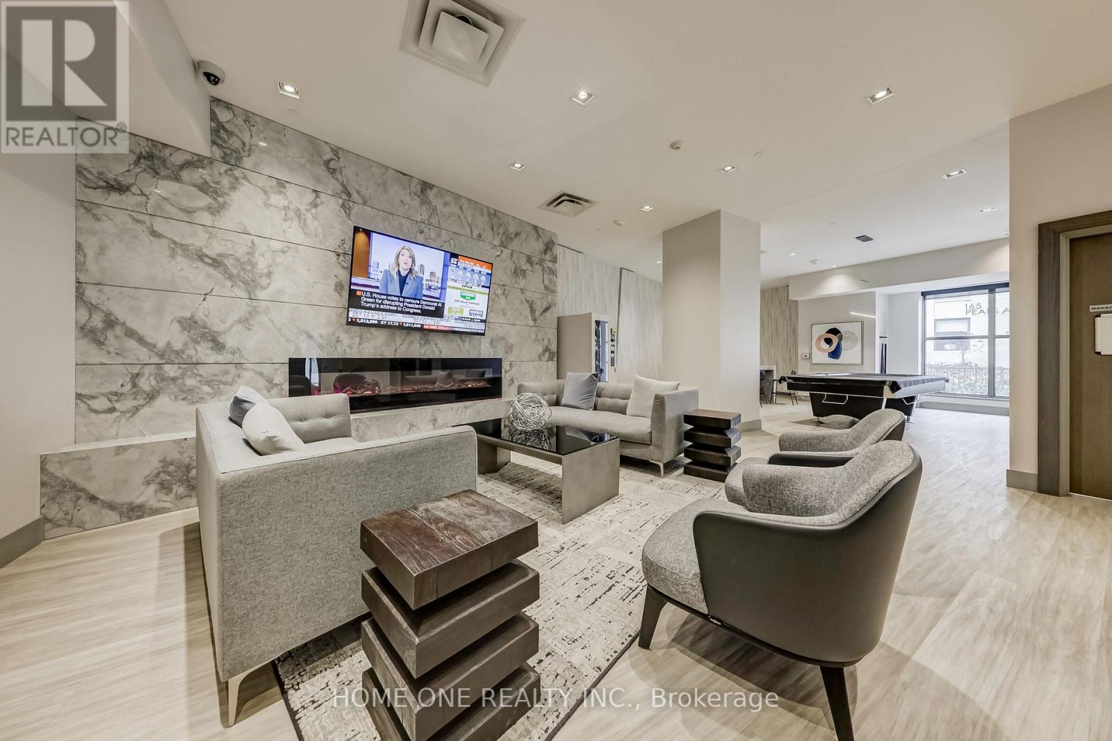 404 - 181 Bedford Road, Toronto, Ontario  M5R 0C2 - Photo 6 - C12158153