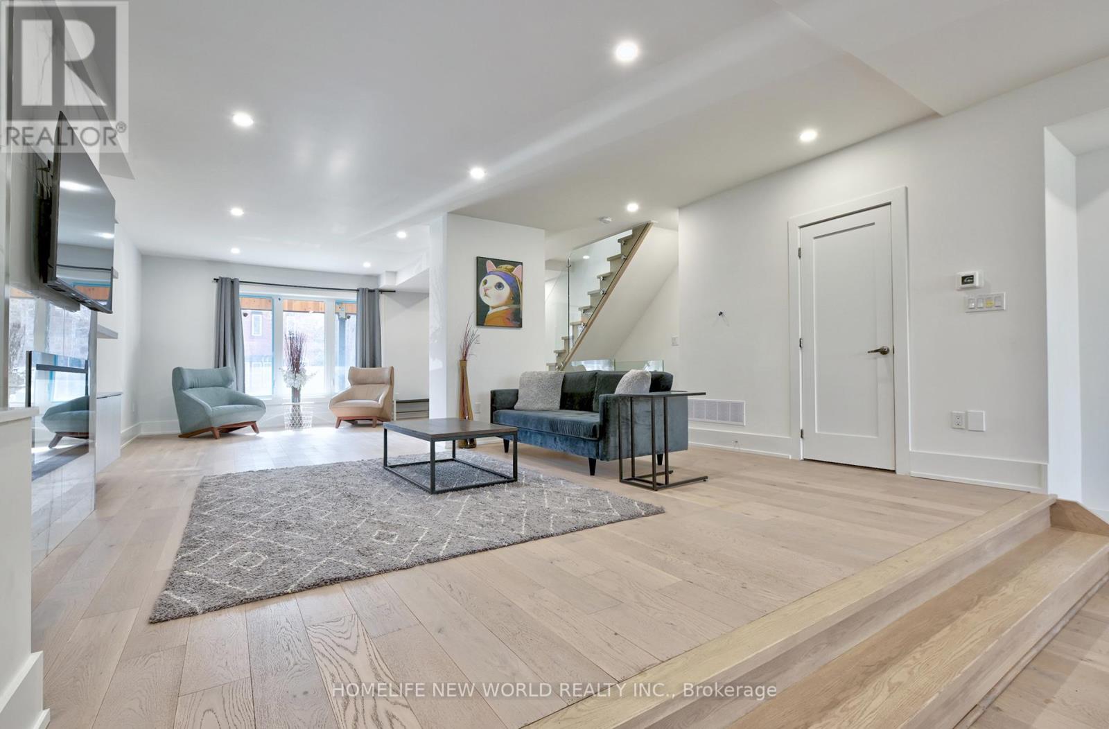 253 Albany Avenue, Toronto, Ontario  M5R 3C7 - Photo 10 - C12158176