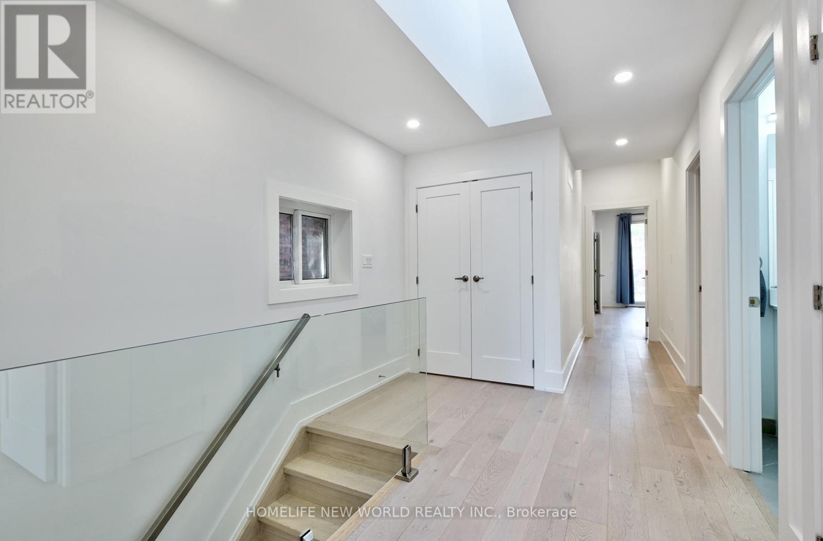 253 Albany Avenue, Toronto, Ontario  M5R 3C7 - Photo 20 - C12158176