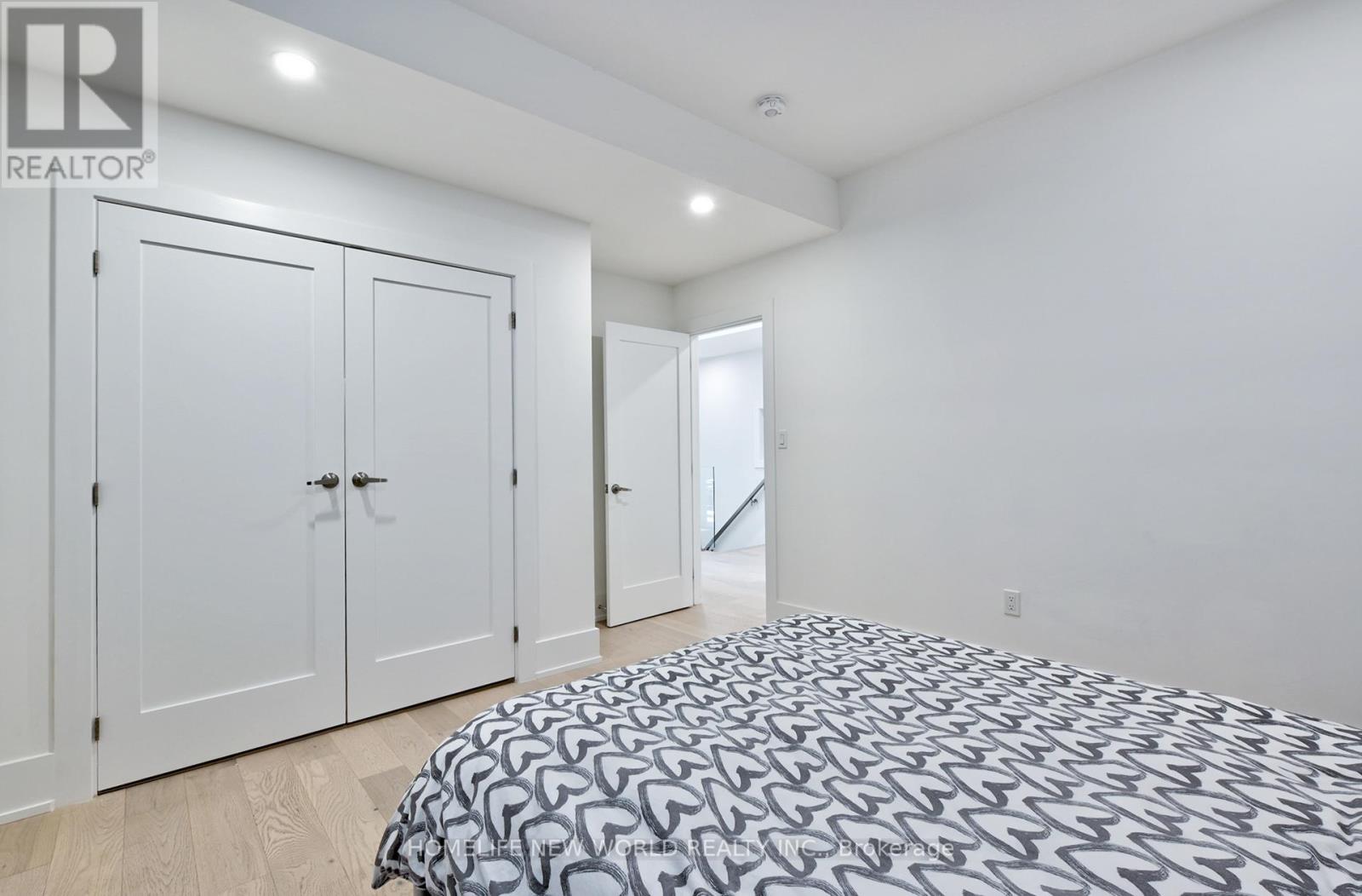 253 Albany Avenue, Toronto, Ontario  M5R 3C7 - Photo 26 - C12158176