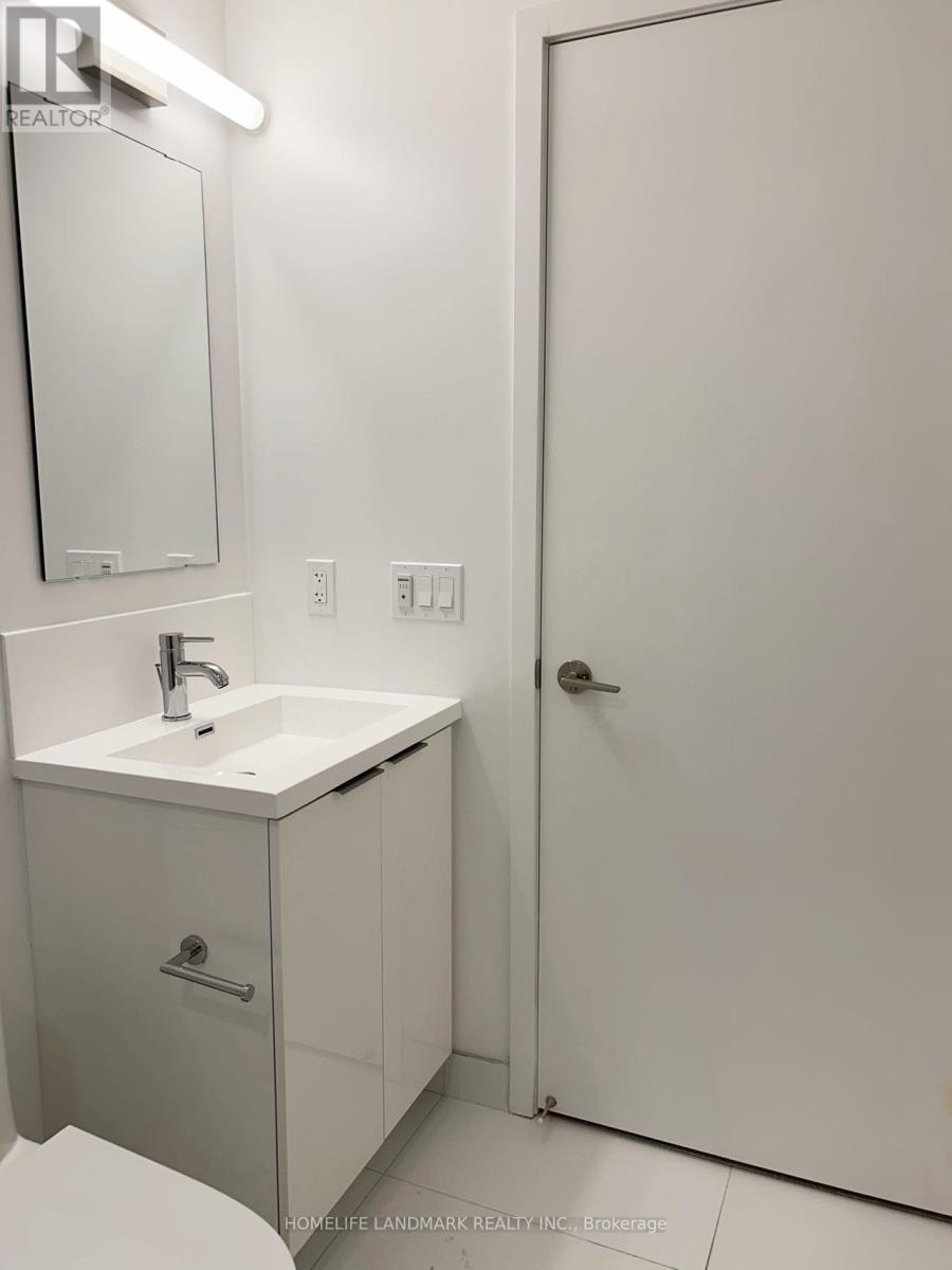 914 - 121 St Patrick Street, Toronto, Ontario  M5T 0B8 - Photo 11 - C12158205