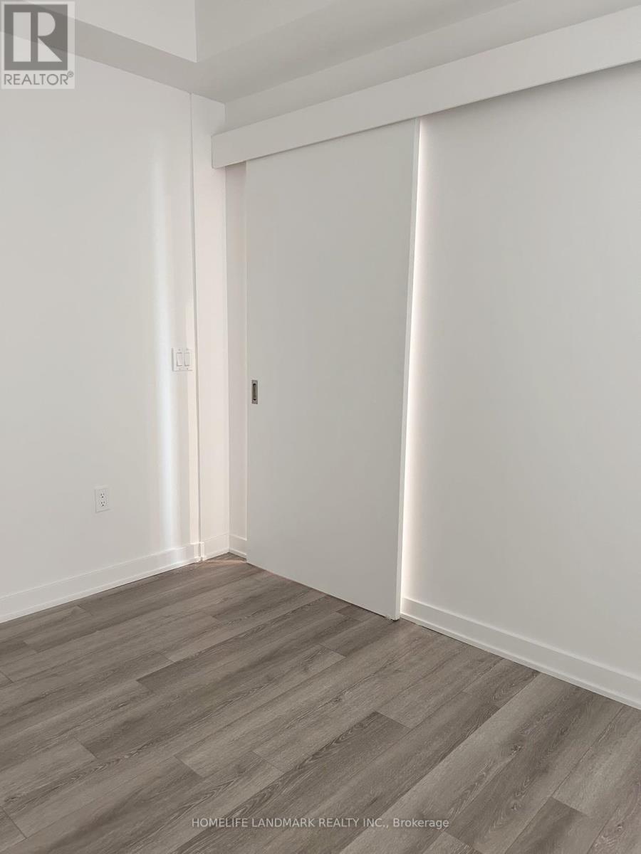 914 - 121 St Patrick Street, Toronto, Ontario  M5T 0B8 - Photo 6 - C12158205