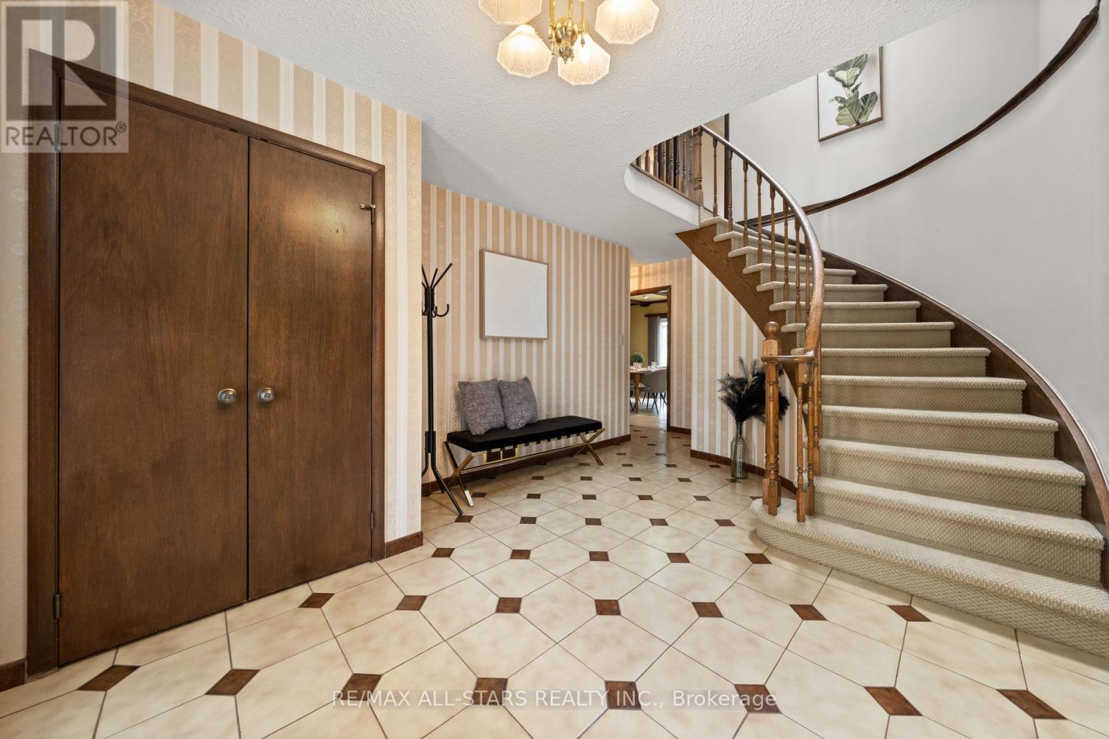 Property at 145 PEMBERTON ROAD image 5