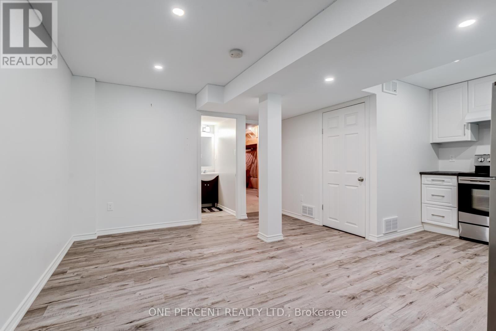 707 John Cole Court, Newmarket, Ontario  L3Y 5V7 - Photo 26 - N12158202